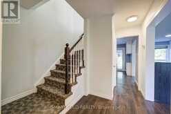 90 MOON DRIVE | Barrie Ontario | Slide Image Seven