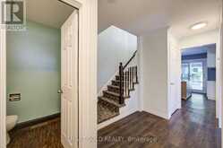 90 MOON DRIVE | Barrie Ontario | Slide Image Eight