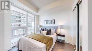 3304 - 2221 YONGE STREET | Toronto Ontario | Slide Image Seventeen