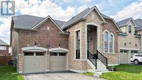 1486 BRODERICK STREET | Innisfil Ontario | Slide Image Two