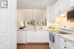 16 KINGFISHER COVE WAY | Markham Ontario | Slide Image Thirteen