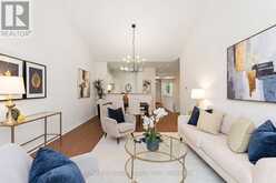 16 KINGFISHER COVE WAY | Markham Ontario | Slide Image Six