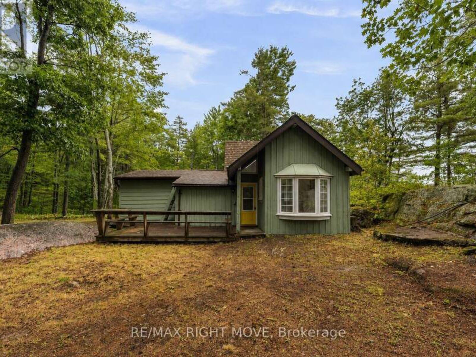 1 - 1041 1700 ROAD, Gravenhurst, Ontario P0E 1G0