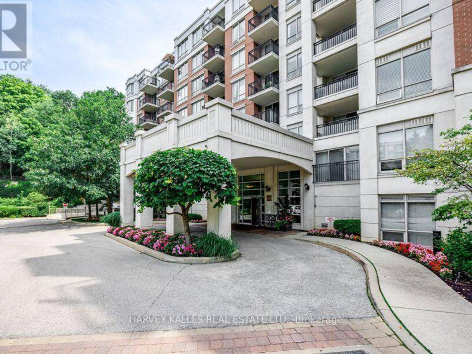 317 - 38 WILLIAM CARSON CRESCENT, Toronto, Ontario M2P 2H2