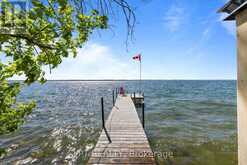 145 LAKE DRIVE N | Georgina Ontario | Slide Image Two