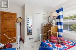 145 LAKE DRIVE N | Georgina Ontario | Slide Image Thirty-four