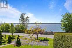 145 LAKE DRIVE N | Georgina Ontario | Slide Image Forty-three