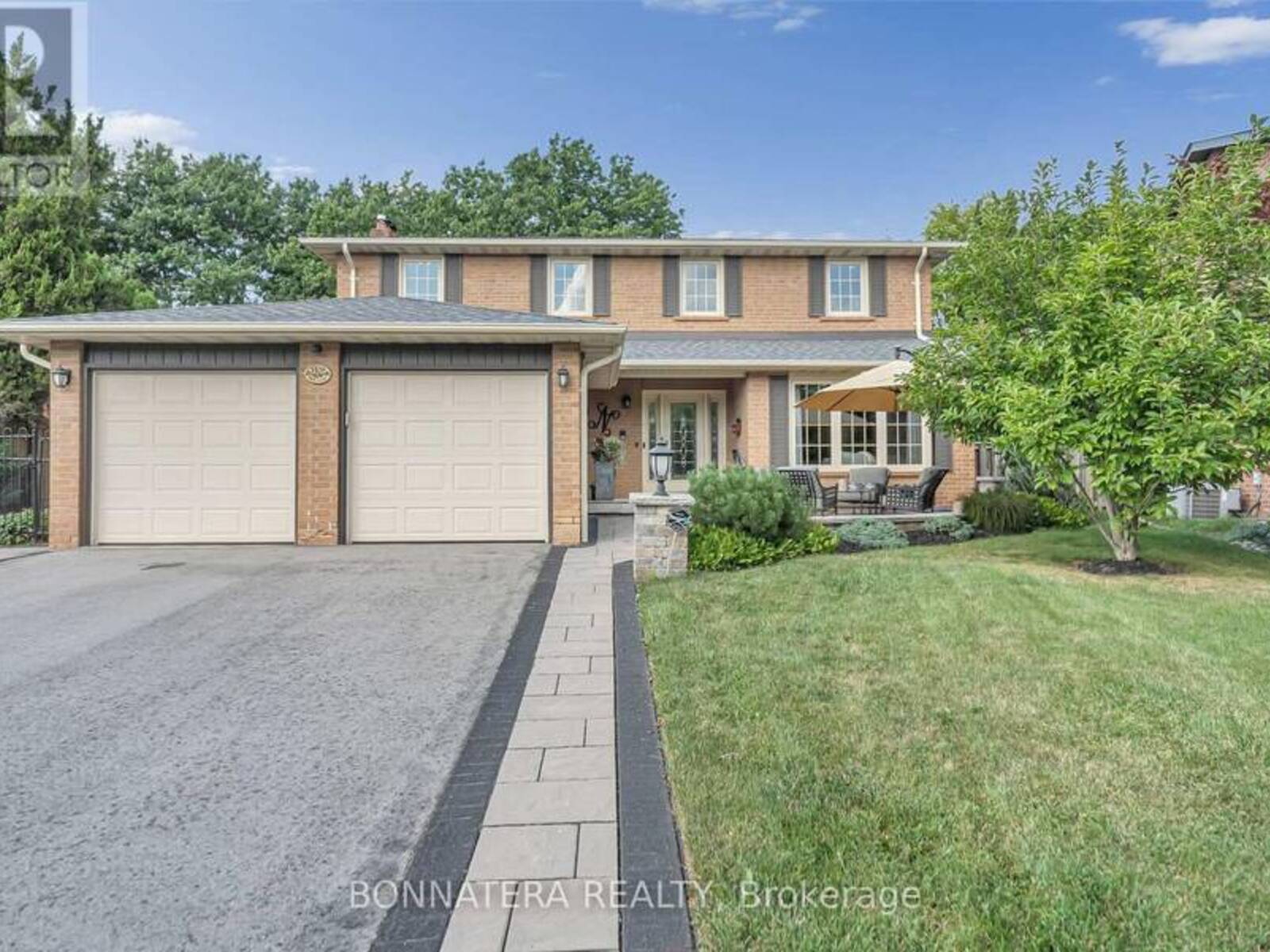 1409 HOLLY COURT, Oakville, Ontario L6H 3H4
