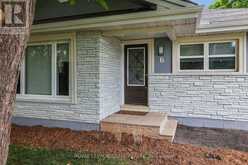 6 LINCOLN AVENUE | Grimsby Ontario | Slide Image Four