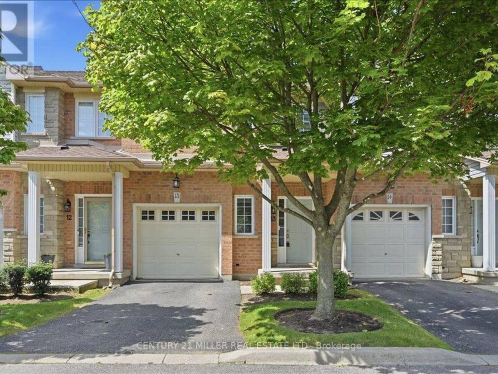 13 - 232 STONEHENGE DRIVE, Hamilton, Ontario L9K 1R5