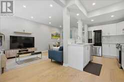 13 - 232 STONEHENGE DRIVE | Hamilton Ontario | Slide Image Sixteen