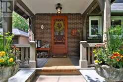 30 KELSONIA AVENUE | Toronto Ontario | Slide Image Four