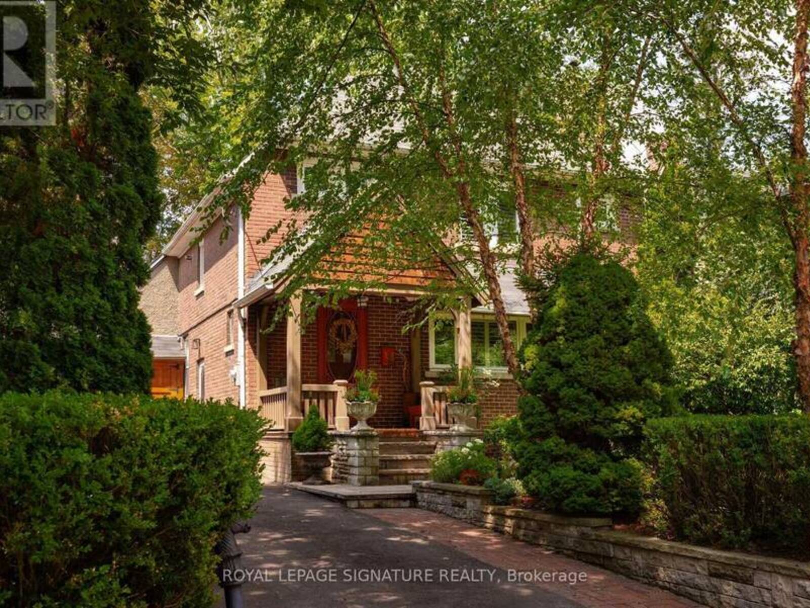 30 KELSONIA AVENUE, Toronto, Ontario M1M 1B3