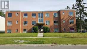 316 SAGUENAY AVENUE | Oshawa Ontario | Slide Image Thirteen