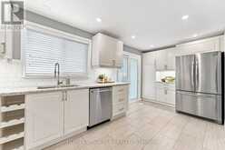 101 HILL DRIVE | Aurora Ontario | Slide Image Nineteen