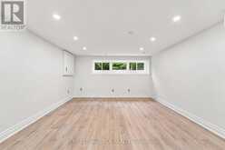 101 HILL DRIVE | Aurora Ontario | Slide Image Thirty-two