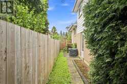 101 HILL DRIVE | Aurora Ontario | Slide Image Thirty-nine