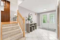 101 HILL DRIVE | Aurora Ontario | Slide Image Six