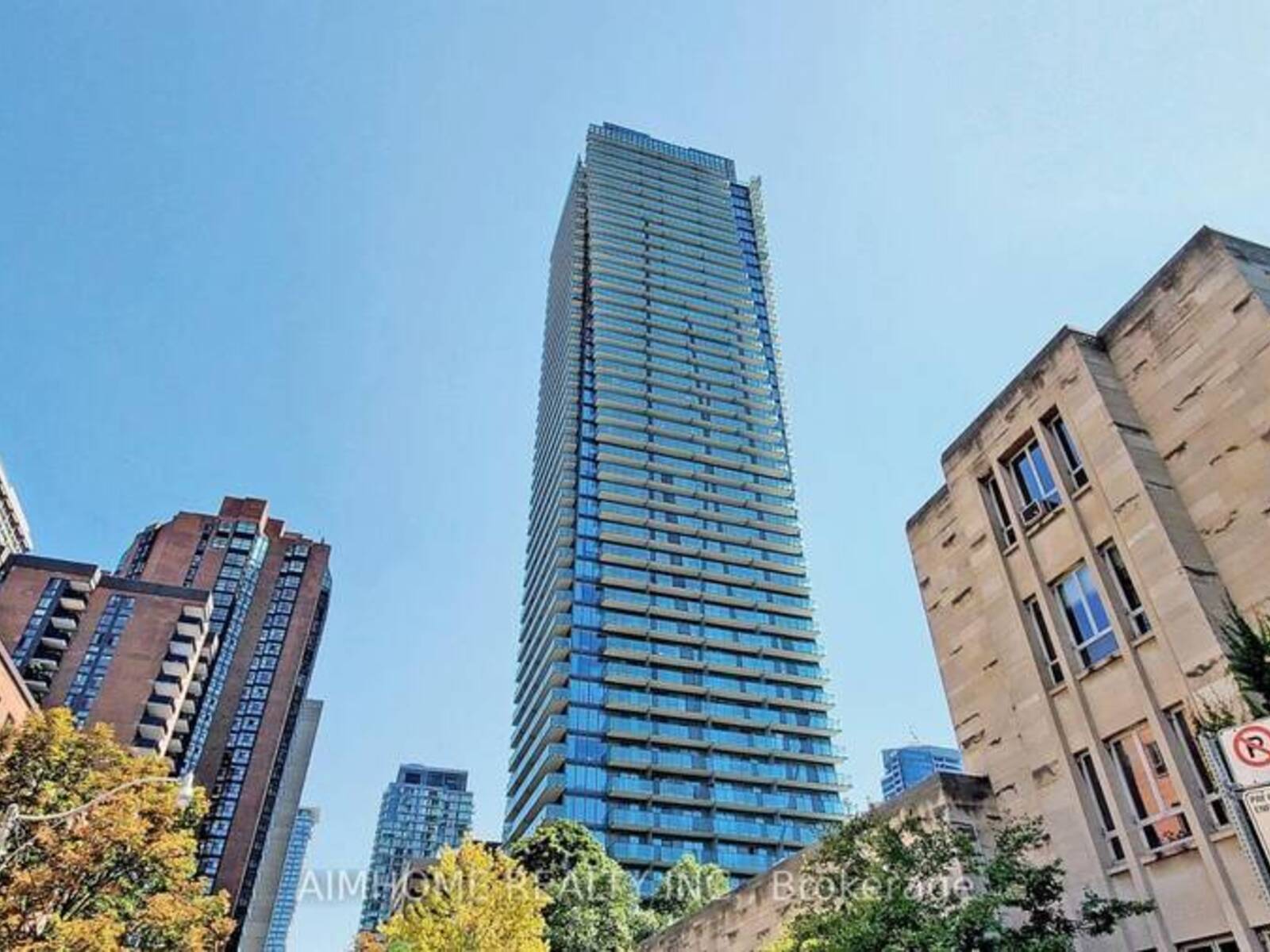 1401 - 65 ST MARY STREET, Toronto, Ontario M5S 0A6