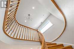 7 CHIPSTEAD ROAD | Toronto Ontario | Slide Image Nineteen