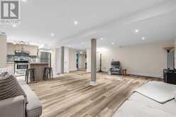 7 CHIPSTEAD ROAD | Toronto Ontario | Slide Image Thirty