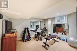 30 ST QUENTIN AVENUE | Toronto Ontario | Slide Image Forty