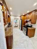 27 PUGSLEY AVENUE | Richmond Hill Ontario | Slide Image Six