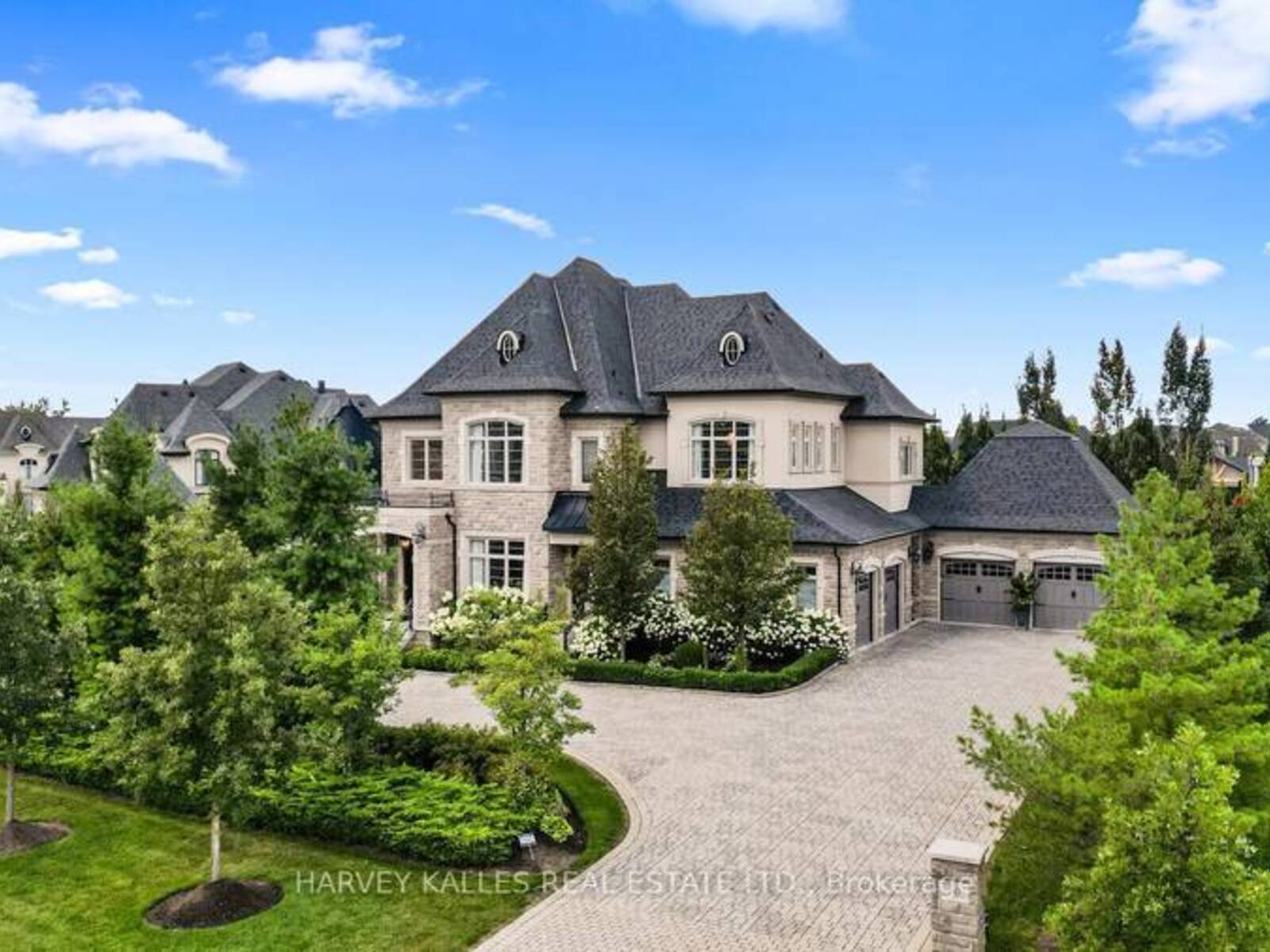 30 SPICEWOOD CRESCENT, Vaughan, Ontario L4H 4E4
