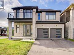 27 HEARTHWOOD GATE Whitchurch-Stouffville Ontario, L4A 4X1
