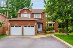 55 CHARTWELL CRESCENT | Georgina Ontario | Slide Image One