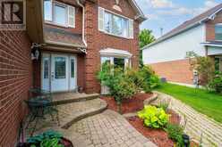 55 CHARTWELL CRESCENT | Georgina Ontario | Slide Image Three