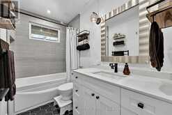 25 GLENGROVE AVENUE | Oro-Medonte Ontario | Slide Image Twenty-two