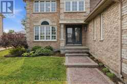 10 REBECCA COURT | Barrie Ontario | Slide Image Forty-five