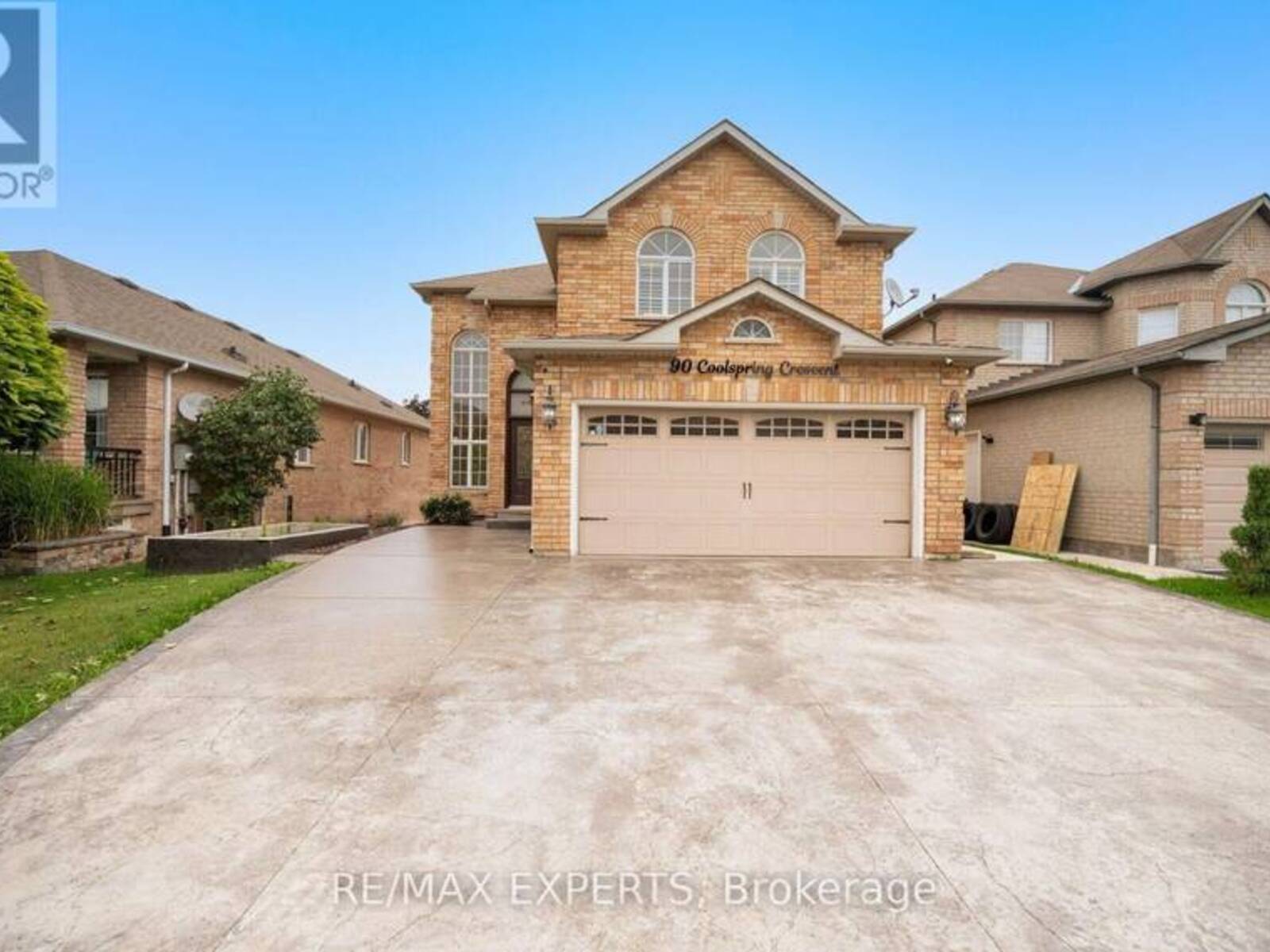 90 COOLSPRING CRESCENT, Caledon, Ontario L7E 1W7