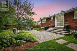 238 SEMINOLE ROAD | Ancaster Ontario | Slide Image Thirty-two
