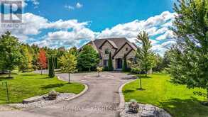 10 OLD RUBY LANE | Puslinch Ontario | Slide Image One