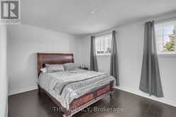 38 ATHENIA DRIVE | Hamilton Ontario | Slide Image Sixteen