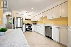 16 WHITE'S HILL AVENUE | Markham Ontario | Slide Image Eleven
