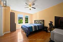 16 WHITE'S HILL AVENUE | Markham Ontario | Slide Image Sixteen