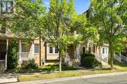 16 WHITE'S HILL AVENUE | Markham Ontario | Slide Image Two