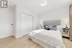 105 PARK AVENUE | Newmarket Ontario | Slide Image Fifteen