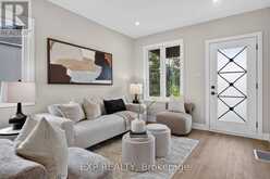 174 LONDON STREET N | Hamilton Ontario | Slide Image Eight
