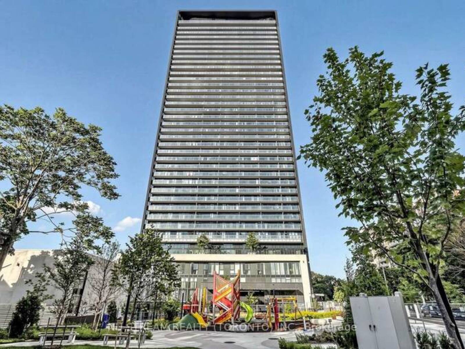 2708 - 575 BLOOR STREET E, Toronto, Ontario M4W 0B2
