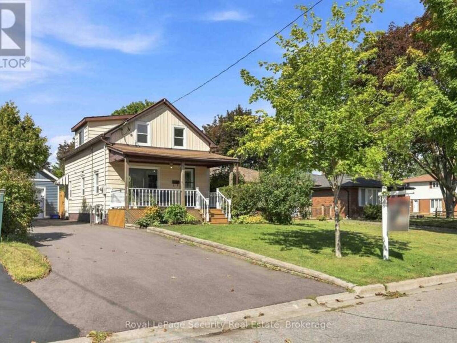 116 GUELPH STREET, Oshawa, Ontario L1H 6H9