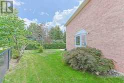 62 PICKETT CRESCENT | Richmond Hill Ontario | Slide Image Forty-one