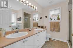 43 NICKLAUS DRIVE | Barrie Ontario | Slide Image Eight