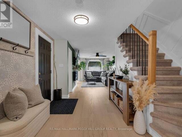 195 DUNSMORE LANE Barrie Ontario, L4M 6Z8 - 3 Bedrooms Home For Sale