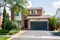 2067 HUNTERS WOOD DRIVE | Burlington Ontario | Slide Image One