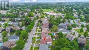 42 NEWBURY DRIVE | Kitchener Ontario | Slide Image Four