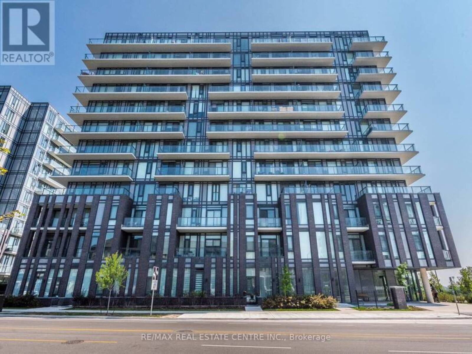 211 - 215 VETERANS DRIVE, Brampton, Ontario L7A 5L6